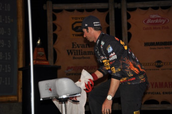 D1EE4D9A-0035-4723-8108-5FED1E2628B7