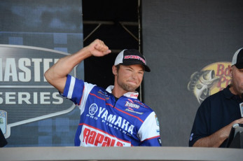 D2083B45-5D21-443B-964D-0BAA6CE9C6A6