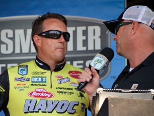 D210CE26-E7B0-41B5-96C2-4C8782D2B03D