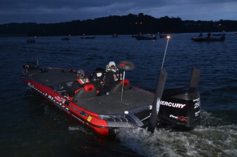 D23385C7-32FC-47BB-AEB1-7E822CC42BD7