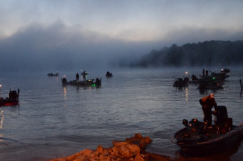 D240D6F7-1448-4E25-8ED9-A23AF1DAED06