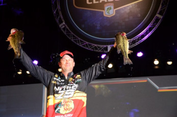 D3D590D2-E43D-4146-8CC0-84A03572F73C