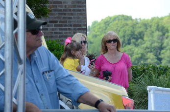 D5777227-EA08-480A-B39D-4C9FB241B360