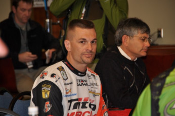 D65E980A-DCBF-4248-8B28-B6A920D5FC34