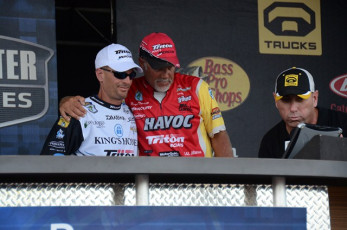 D68724BC-4C6C-4A77-92DE-A911B72A69CD