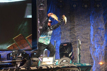 D6CD3EF0-421E-4B64-B3D7-90EBB509EAE9