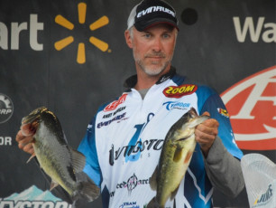 D6D35784-CA08-470C-8208-71D37D2AAE24