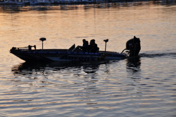 D6E2E1A7-88FE-47EF-A00C-C4D65184C792