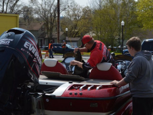 D718946B-91AB-492E-BBD6-F00ED422558F