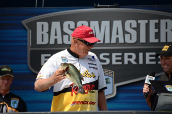 D7286678-F583-40F7-A28C-4DAB1922B518