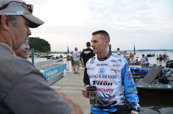 D7355430-2851-475D-81EF-3E957F43768A