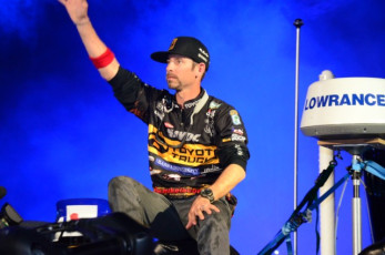 D82E3364-4FD6-4891-9682-BE187F35D5A3