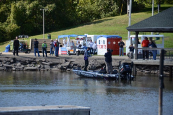 D8672442-C201-4302-9500-F5770069FE34