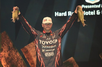 D9C732D2-FFA4-4E39-BA9C-9399F71E9F34