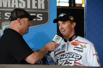 DA244D4E-4FD7-44B8-8977-B0079EAEE63A