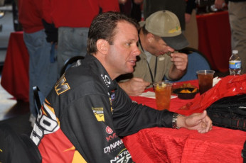 DAB4BCDF-3165-4D9E-997A-E7DAB9C4C099