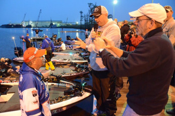 DB293C3C-C032-462E-905C-D1868D0C4B2A