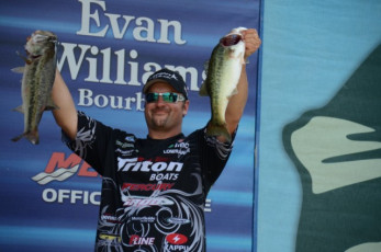 DBC0CC60-E747-4F74-B94D-E0514CF5AF63