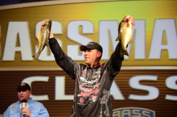 DC8311AC-DFEC-47CA-8449-EFA2D0440DB4