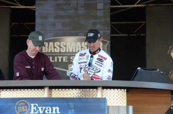 DD89CF88-DC3F-4B24-9B13-B9DCBF3F7489