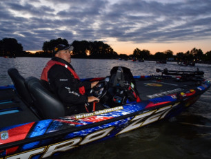 DDBDA2C8-19B0-4A65-A22F-4F9EA87C89EA