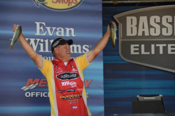 DDEBFC8B-F2DD-41A6-A21A-0B078BBDB3B4