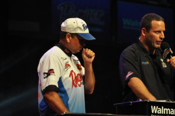 DEA51D36-23BF-46A5-ADA0-87376EB8222A