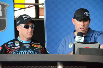 DF6B1CA1-EBD0-40C0-88F9-A035B0121745