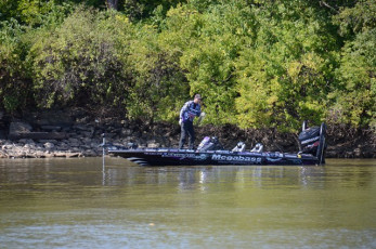 E05AFFD8-05B9-4DCB-87C9-793A23E39EE0