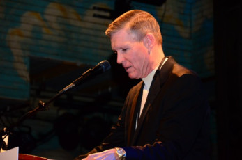 E081DBF0-A235-437F-BE37-7FF5A17BC960