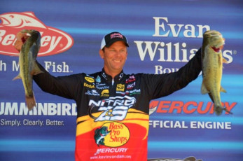 E0D7470C-4CB0-41A4-8C3E-6B7740094650