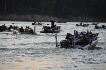 E164A1C9-FA10-4359-A368-6645649C18AB