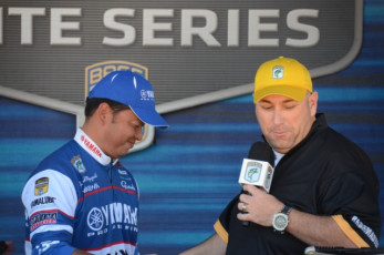 E19013F0-45D4-46C9-A78A-3D7D926114D0