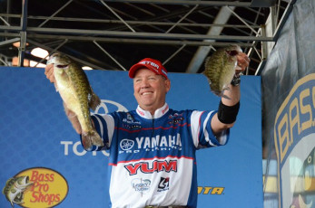 E26B2D06-5A16-4242-A375-355BDD280F10