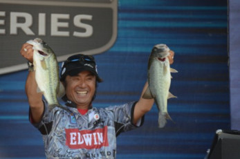 E2E9BC53-7ACC-4F29-90D4-A4E5DF9F2B5E