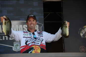 E2F58E19-463F-497E-9379-C957A3098A3C