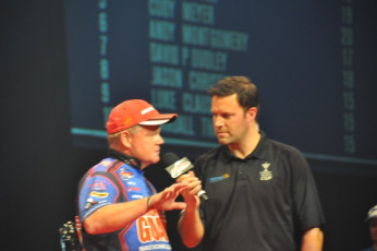 E33C036E-86F4-463F-BDF7-DFEFF12A890D