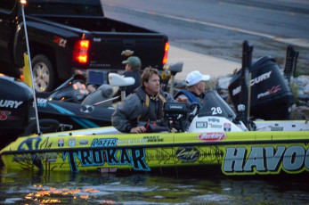 E36922F7-9FCB-4044-A992-58B21EDB30E0