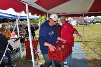 E41148C3-AF85-4CBD-94D9-7FBF8A4B0425