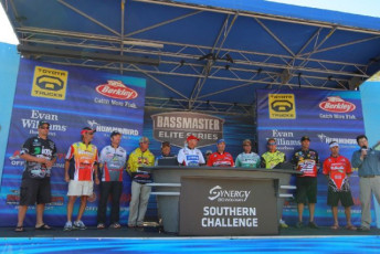 E4218561-383D-470B-93E3-37504ED0D552