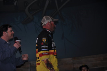 E51E4BC6-196F-4B0A-8E0B-FE7F4672E41B