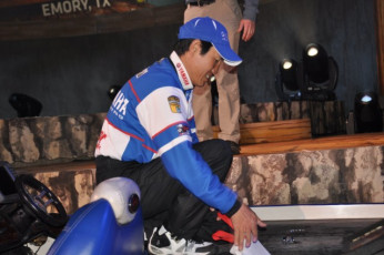 E57066F5-0845-4DD0-A025-769B4122BB45