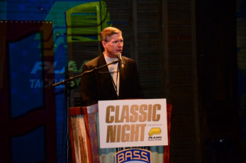 E571C83B-7FA6-4E61-96F3-6C60B6383B45