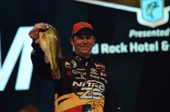 E5D7E461-AEED-40CC-B567-6124AA189220