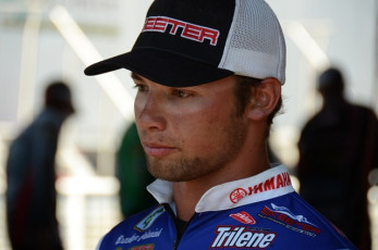 E61CA986-BF1E-40B8-B417-5D828E02C44F