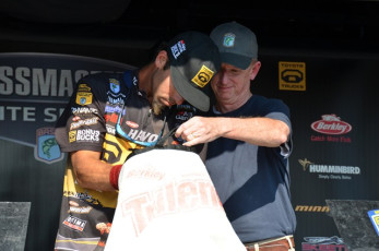 E6245F53-7F25-43C7-9C28-A0739505D175