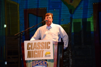 E67A0F63-82E6-4B16-B9F6-89541B300AAE