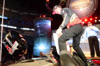 E694CFEB-56B5-4FCA-8FBC-D97C0EF1D4AD