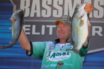 E6D52E67-61B5-45CF-82B6-24195A05E596