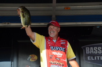 E7B74386-4FA1-4F8C-912E-4CC335D6803D